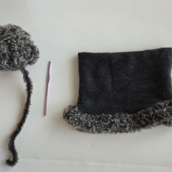 100% Cashmere Super Soft And Cozy Neck Warmer Gray With Fur Yarn Edge Handmade - Picture 6 of 7